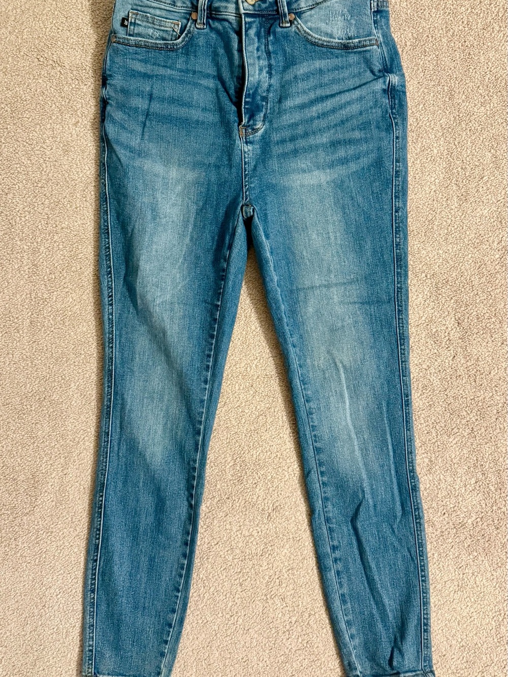 Judy Blue Medium Wash High-Rise Skinny Jeans 9/29